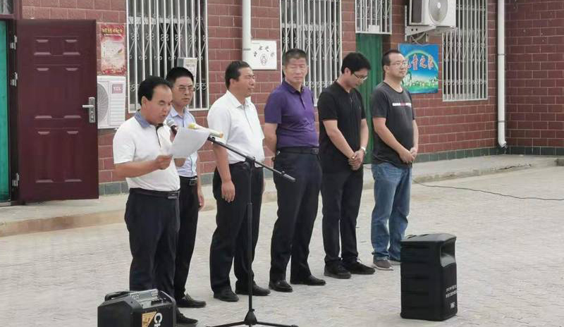 寧夏回族自治區(qū)吳忠市同心縣農(nóng)業(yè)局展會，愛麗潔農(nóng)村廁所改造產(chǎn)品備受歡迎！